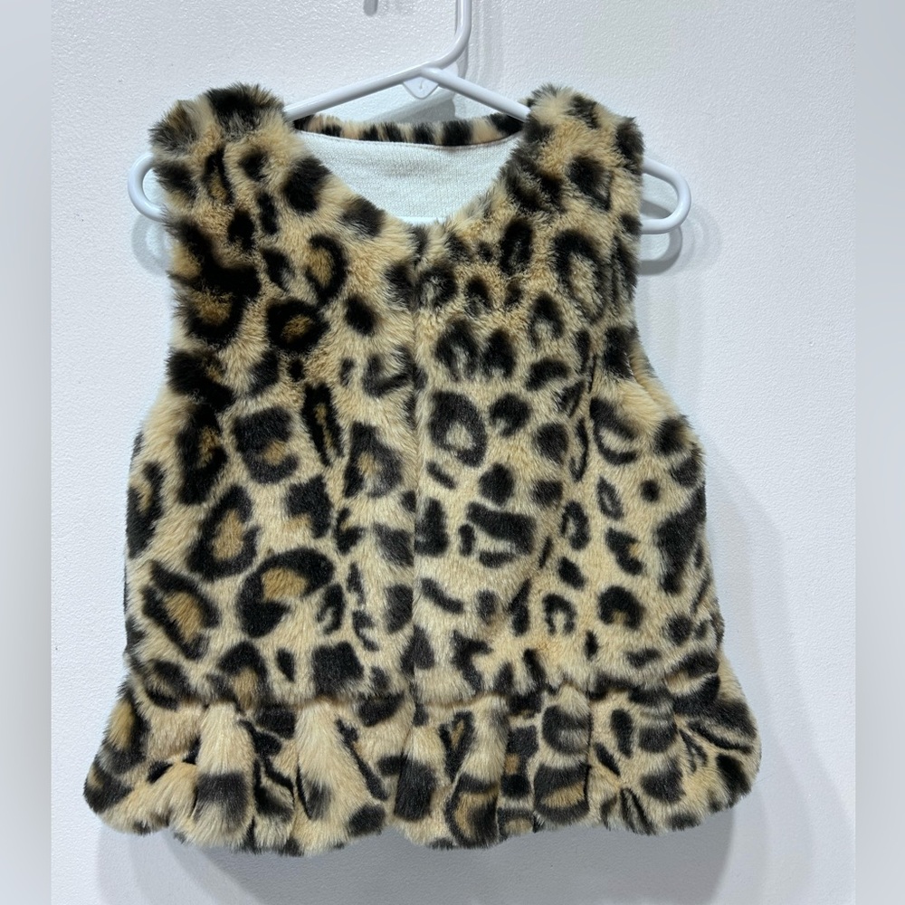 Girls Sleeveless Faux Fur Vest Animal Print with Inside‎ Lining Size S (5/6)